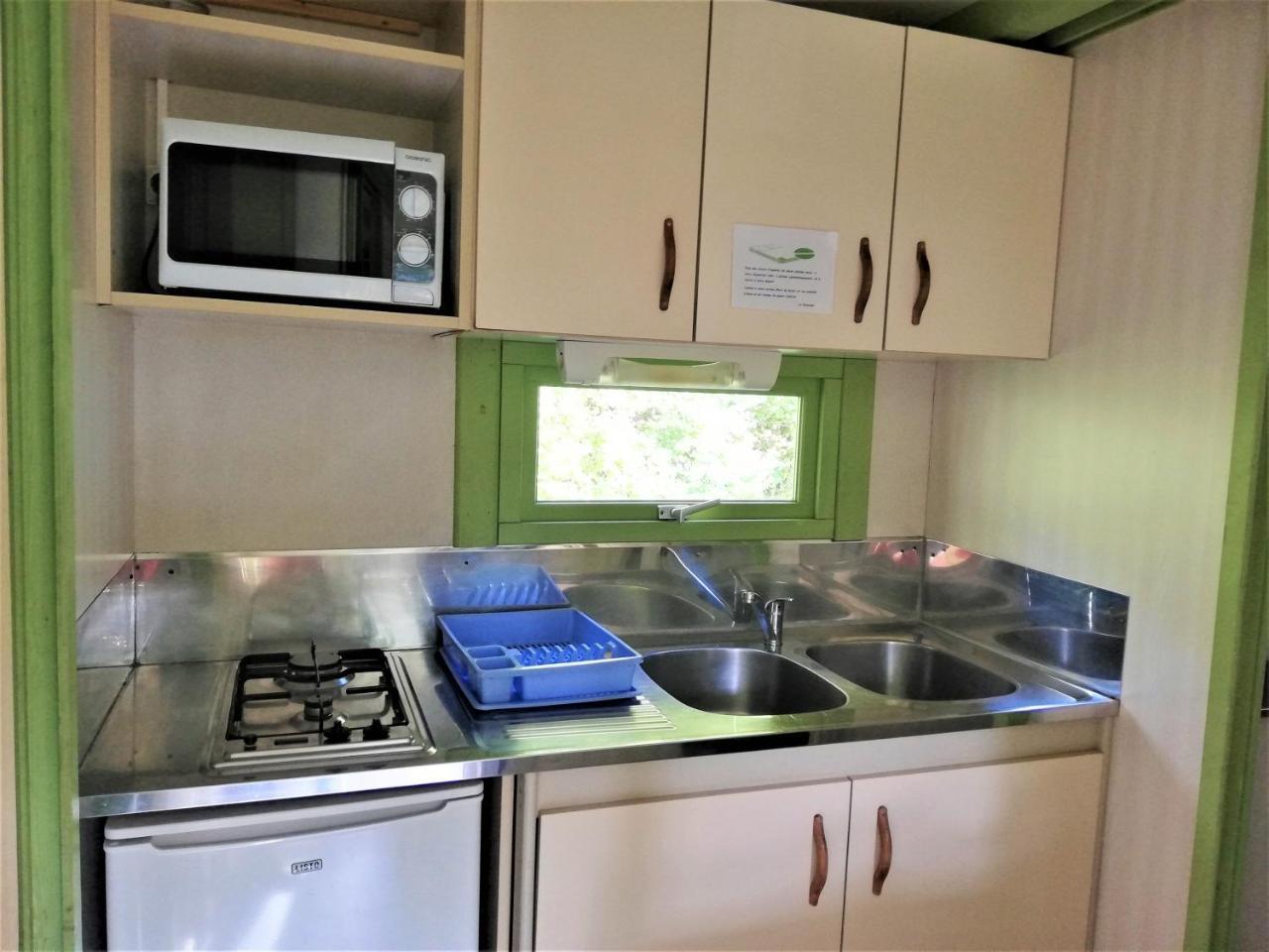 סן-ז'ירון Camping 3 Etoiles - Piscine Chauffee - Vue Montagne מראה חיצוני תמונה